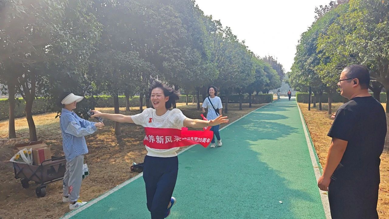 1728354038688895.jpg 8.jpg